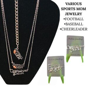 SPORTS MOM JEWELRY: BRACELET • Choice of Football🏈Baseball⚾️Cheerleader📣